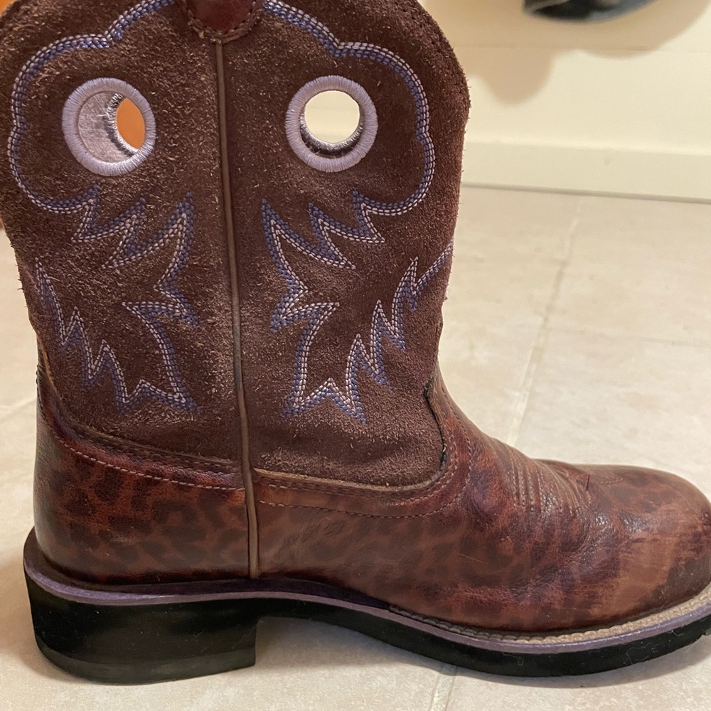 Purple detailed womens leather cowboy boots Ariat